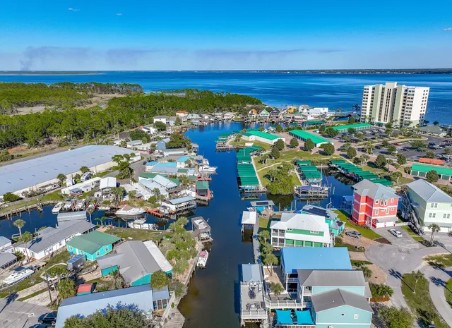 $825,000 | 1001 Lighthouse Lagoon Court, Panama City Beach, FL 32407