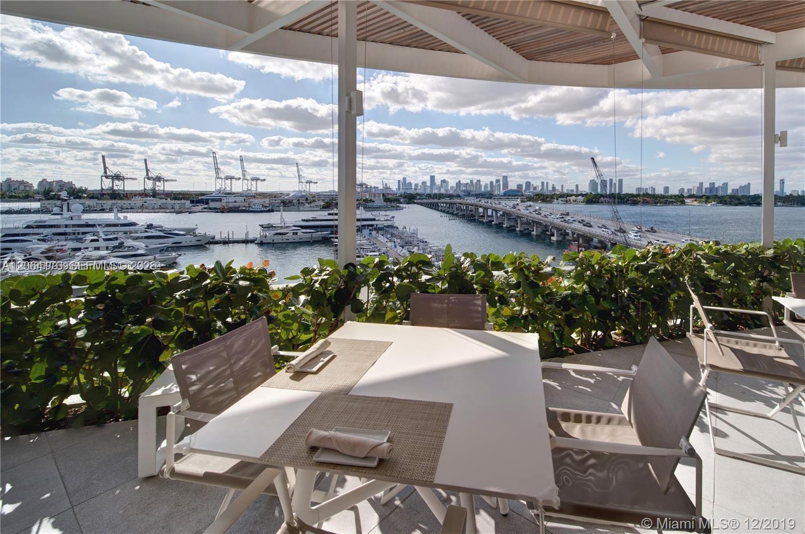 450 Alton Road, Unit 1904 Miami Beach, FL 33139 - Photo 2 of 20 Gallery Image 2