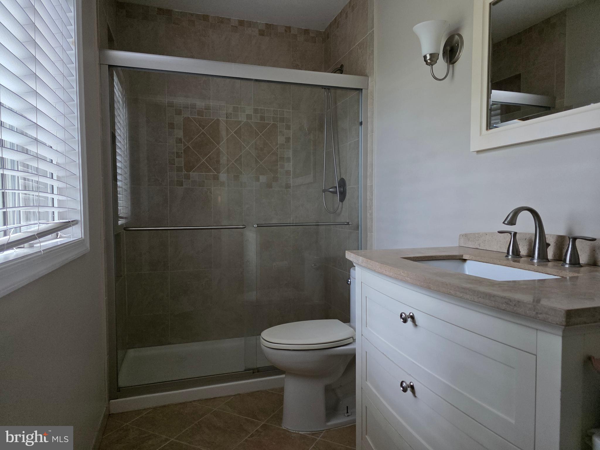 44 Hartford Road Sewell, NJ 08080 - Photo 12 of 16