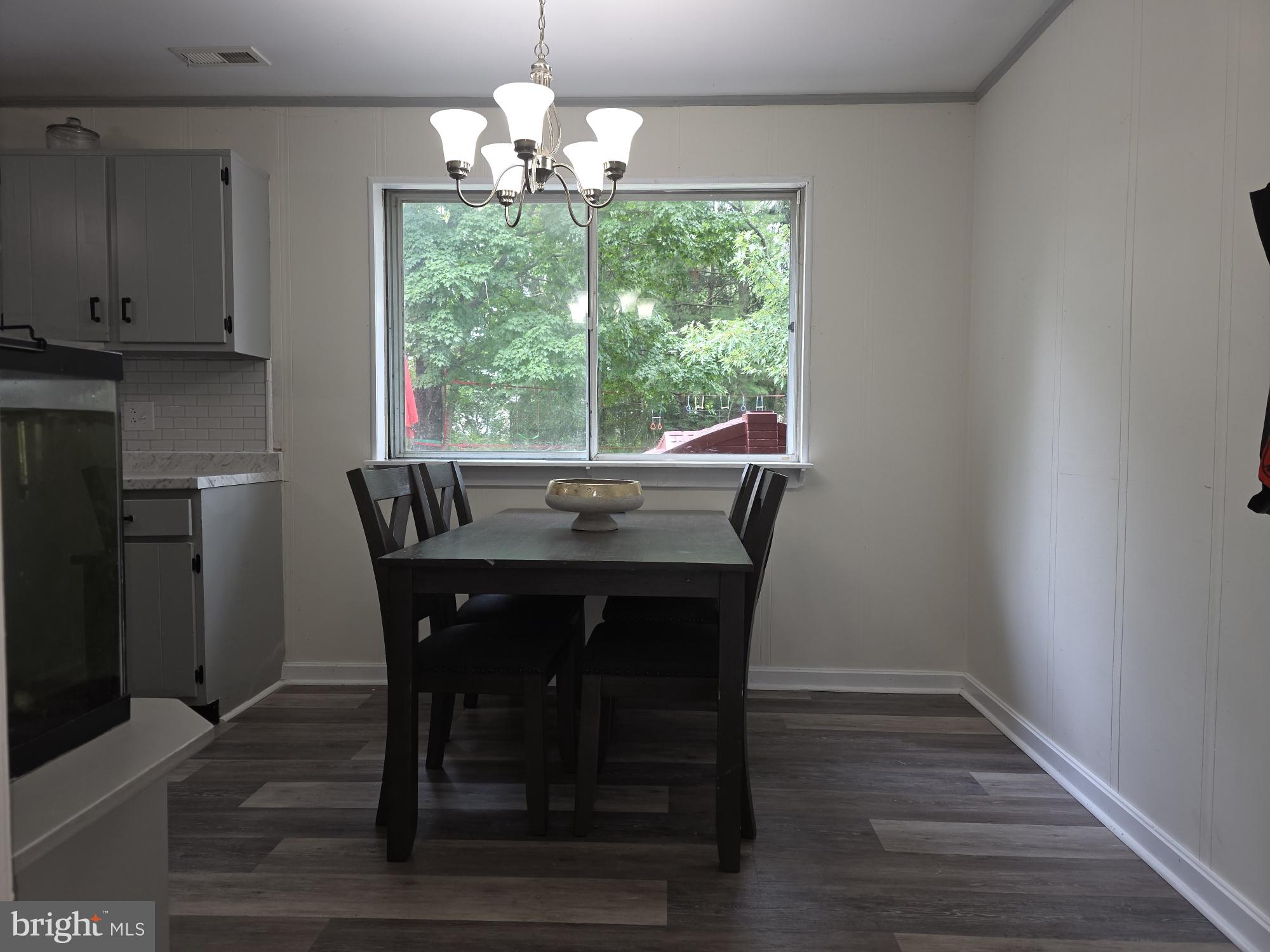44 Hartford Road Sewell, NJ 08080 - Photo 9 of 16