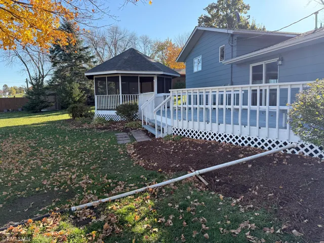 $399,000 | 105 North Circle Drive, Montgomery, MN 56069