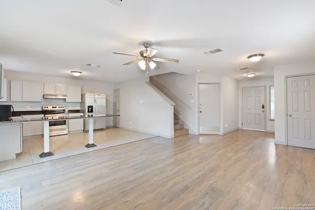 $1,795 | 1 Dunthorte Lane, San Antonio, TX 78250