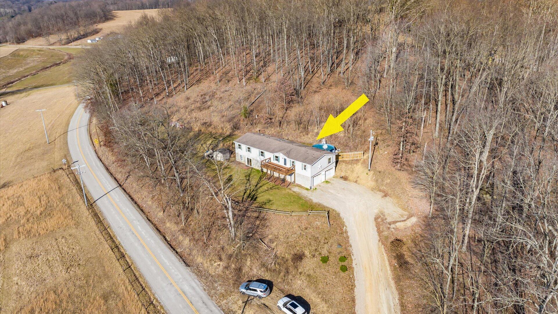 6570 Reform Road Northeast Newark, OH 43055 - Photo 53 of 58 55-z 6570 Reform Rd116-2 arrow