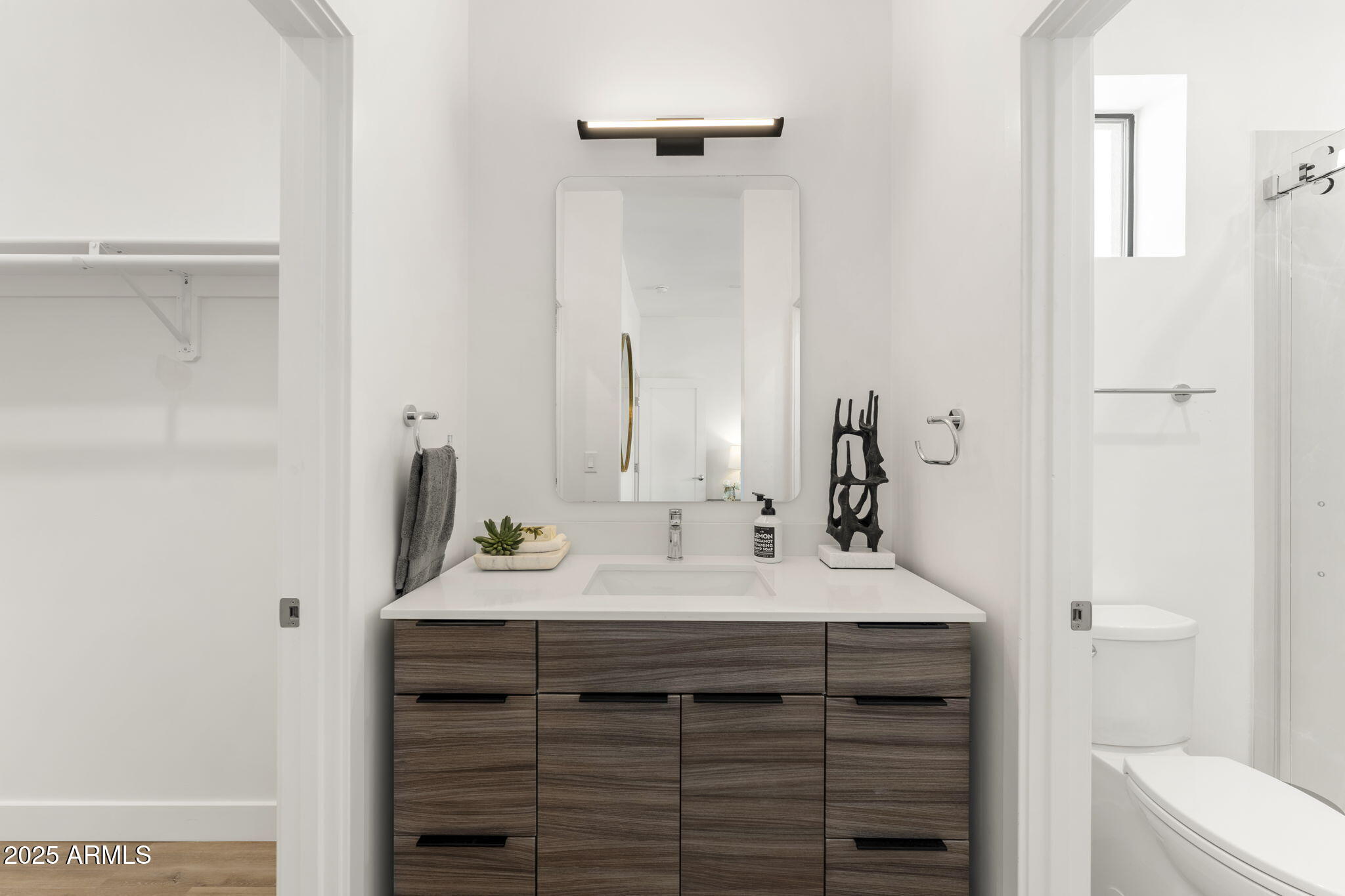 4220 North 32nd Street, Unit 1 Phoenix, AZ 85016 - Photo 14 of 31 Primary Bathroom