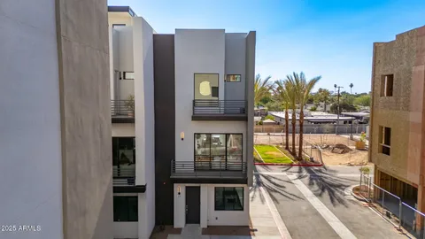 $599,000 | 4220 North 32nd Street, Unit 1, Phoenix, AZ 85016
