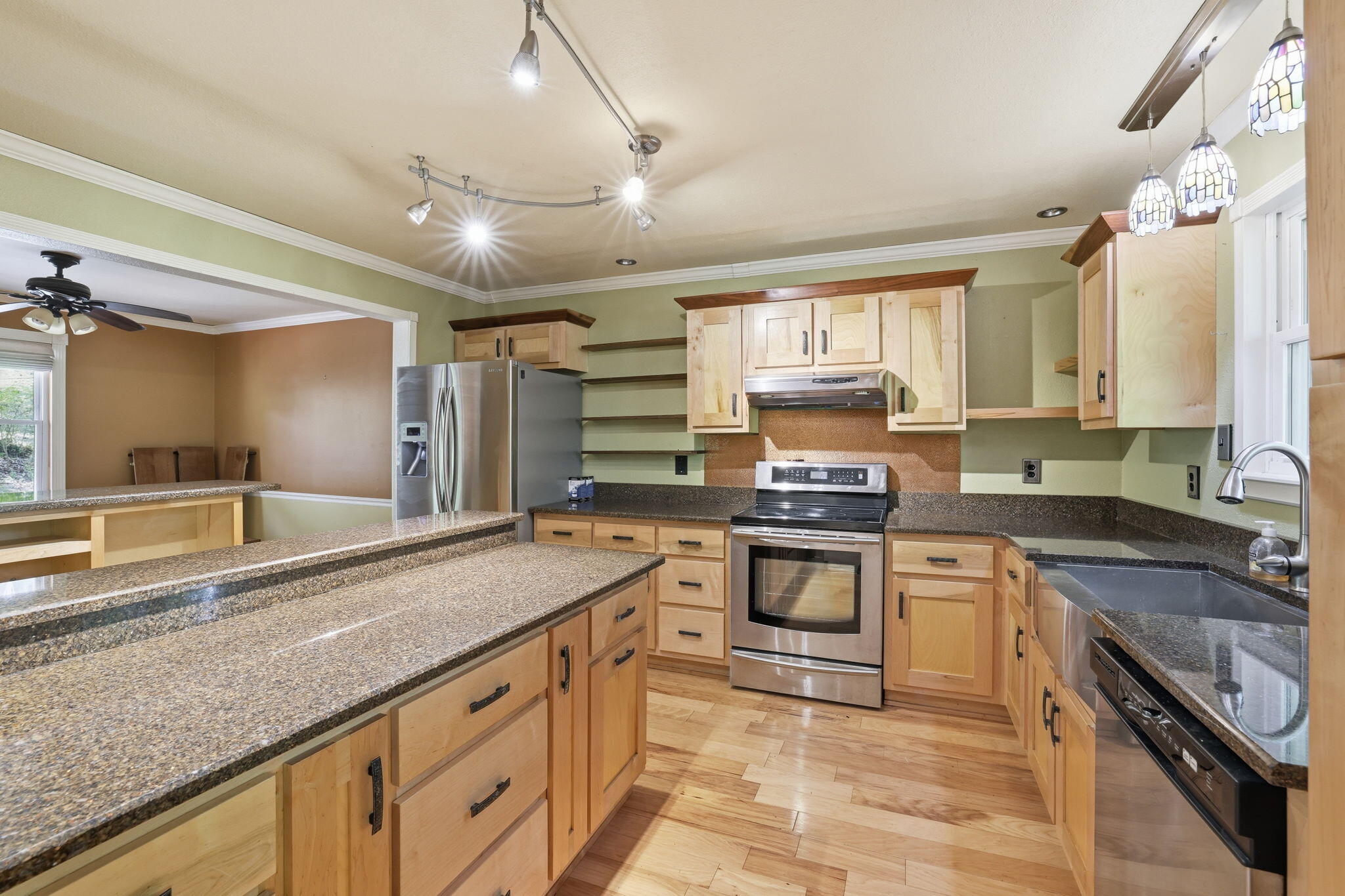 7720 Ridge Bay Drive Hixson, TN 37343 - Photo 11 of 30 17-web-or-mls-7720-ridge-bay-dr