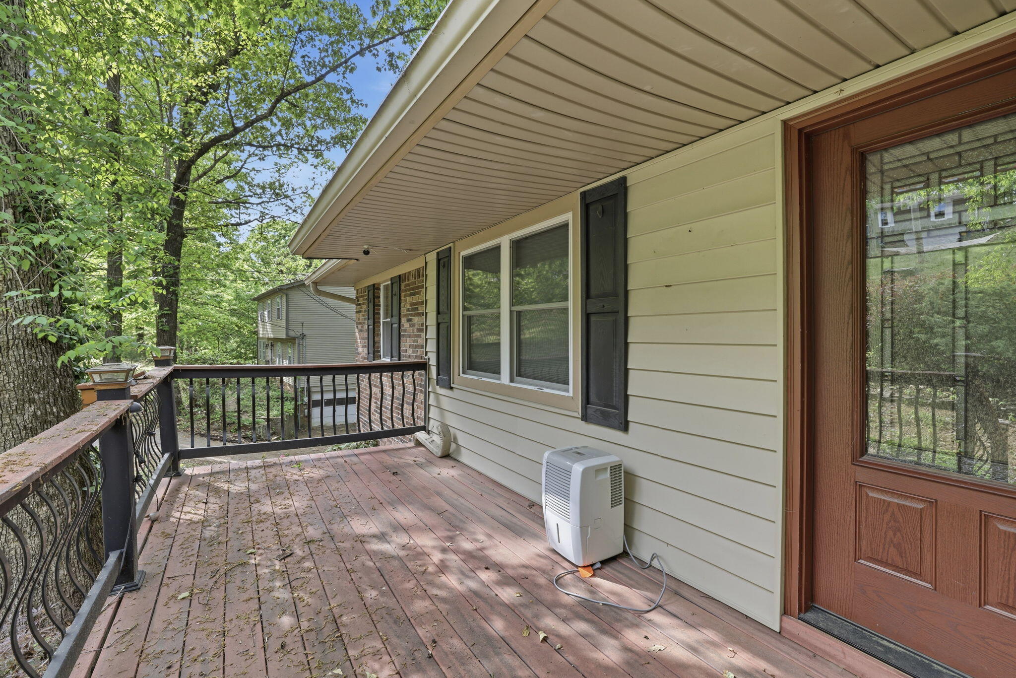 7720 Ridge Bay Drive Hixson, TN 37343 - Photo 4 of 30 10-web-or-mls-7720-ridge-bay-dr