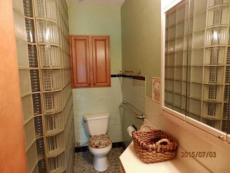 207 West McKenzie Road Greenfield, IN 46140 - Photo 14 of 24 Gallery Image 14