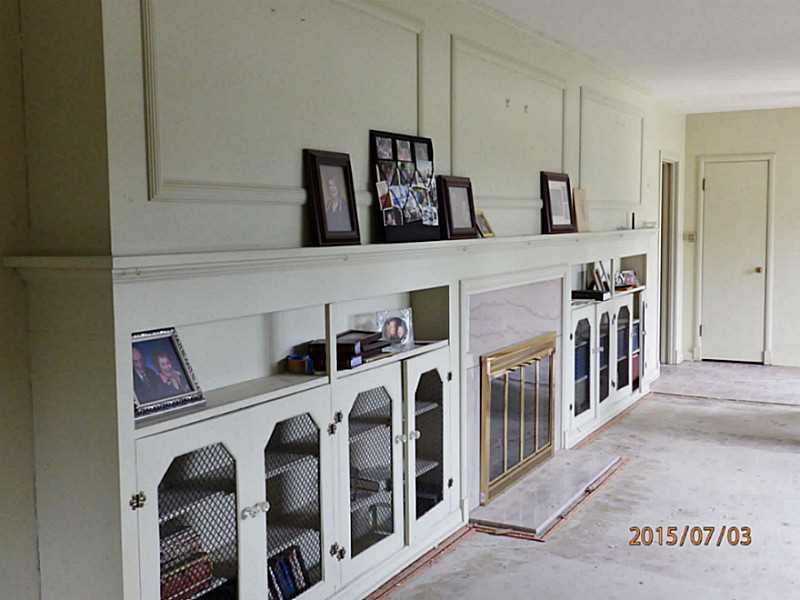 207 West McKenzie Road Greenfield, IN 46140 - Photo 6 of 24 Gallery Image 6