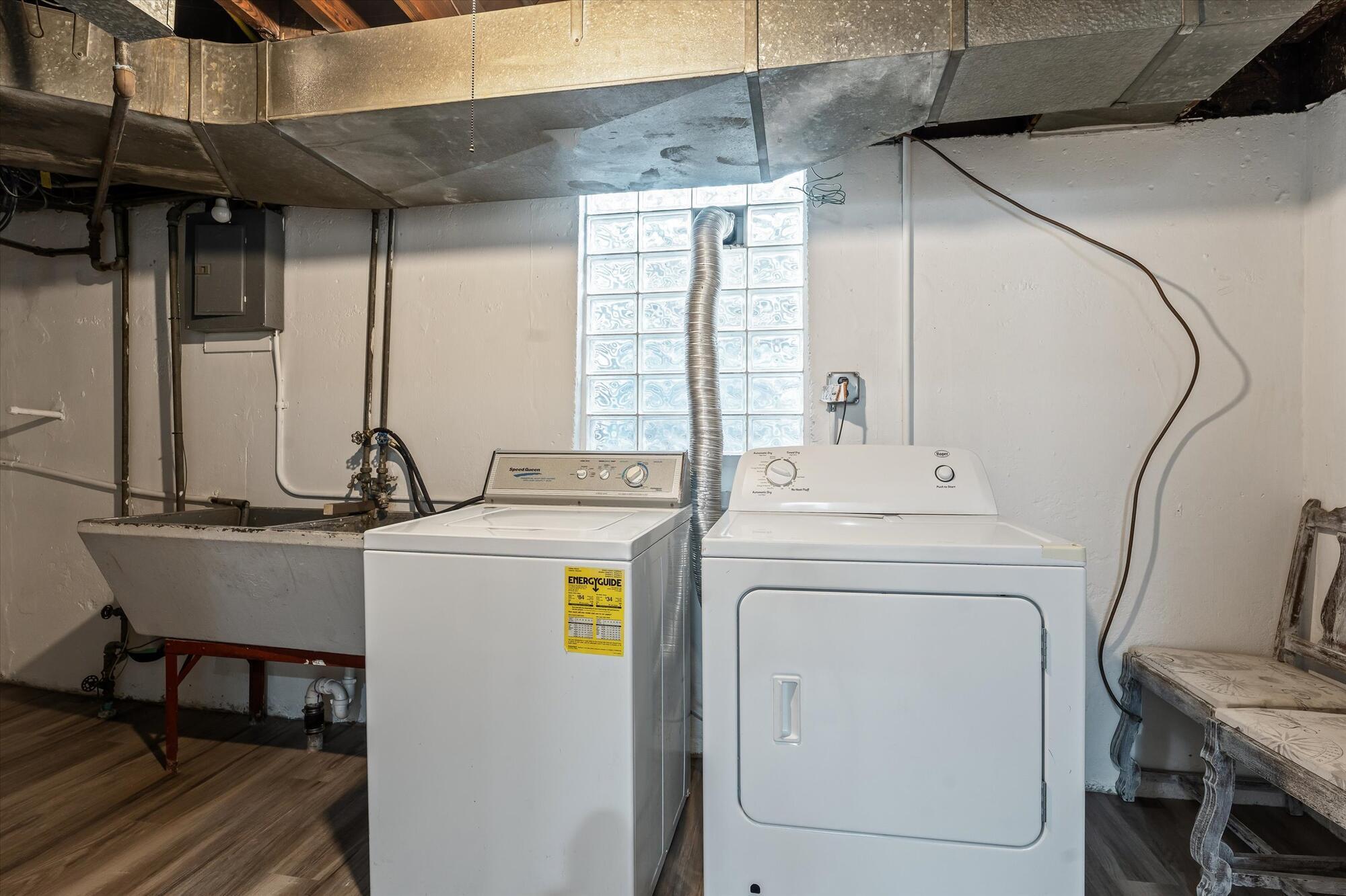 1650 Graefield Road Birmingham, MI 48009 - Photo 21 of 23 Laundry / Utility Room