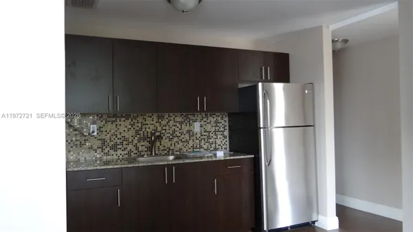 $1,799 | 1469 Southwest 5th Street, Unit 8, Miami, FL 33135