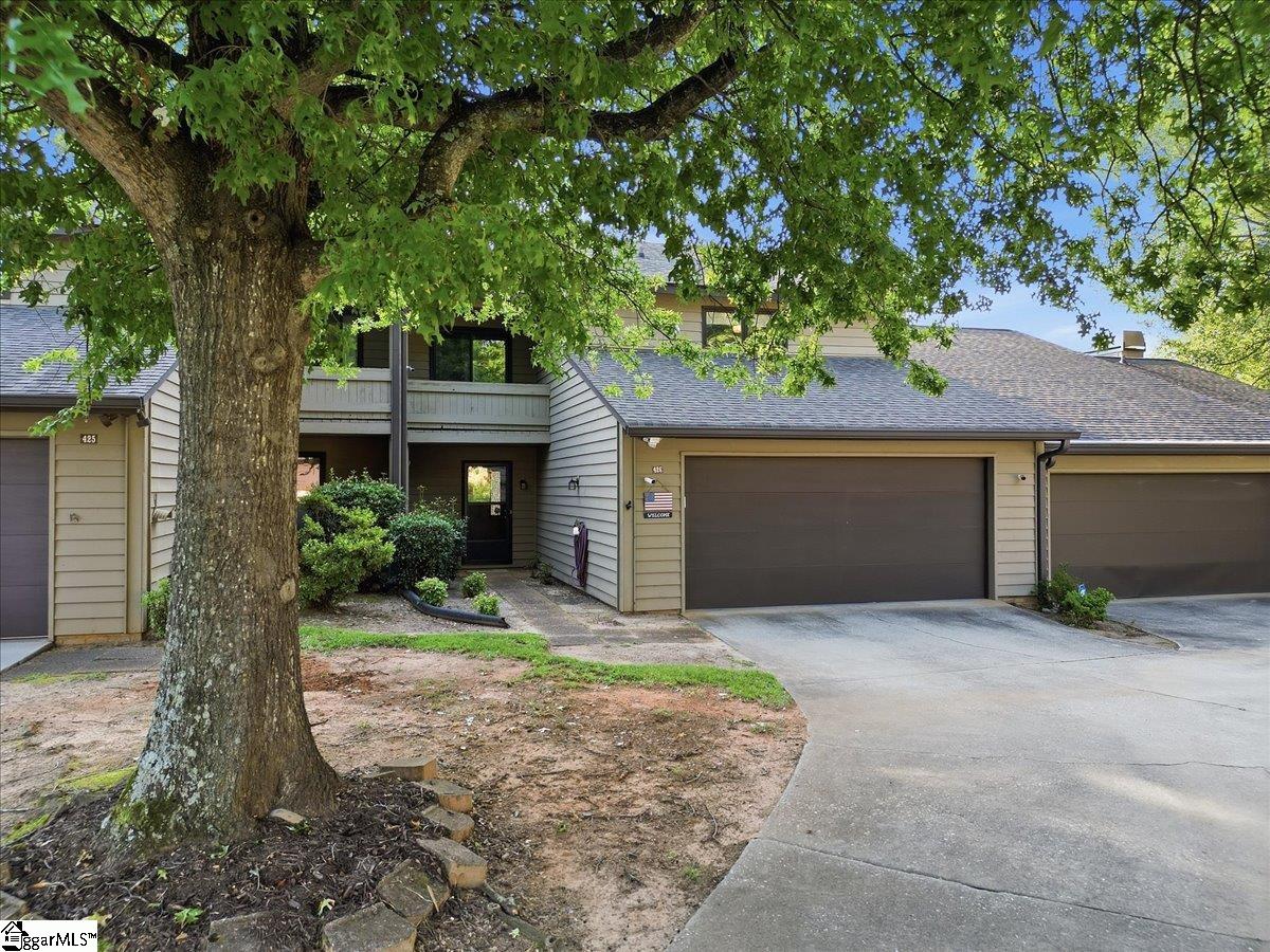 426 Sparrow Hawk Court Greer, SC 29650 - Photo 2 of 39