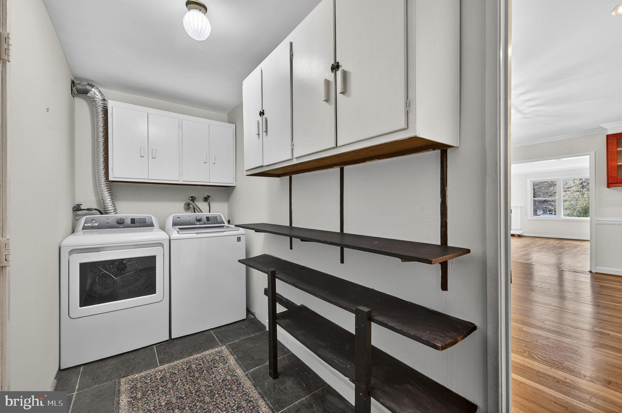 10600 Vantage Court Potomac, MD 20854 - Photo 20 of 91 Laundry