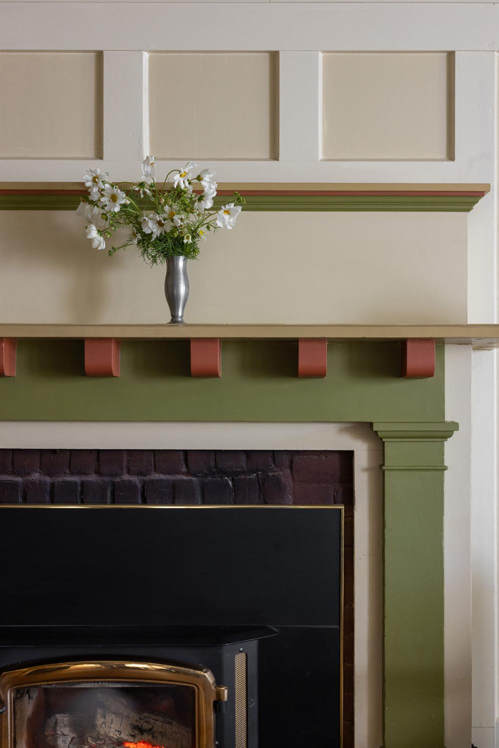 790 Pine Knoll Road Applegate, CA 95703 - Photo 11 of 81 a close view of sink