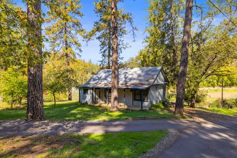 $1,950,000 | 790 Pine Knoll Road, Applegate, CA 95703