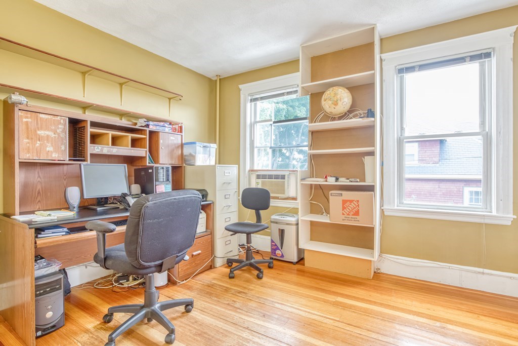 17 Linden Road Melrose, MA 02176 - Photo 17 of 30