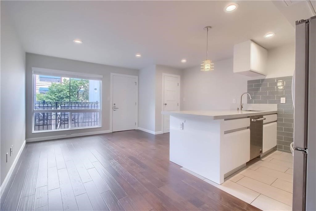 3110 Red River Street, Unit 210 Austin, TX 78705 - Photo 12 of 26