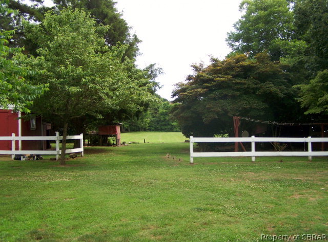 3056 Providence Road Hayes, VA 23072 - Photo 11 of 18 Backyard