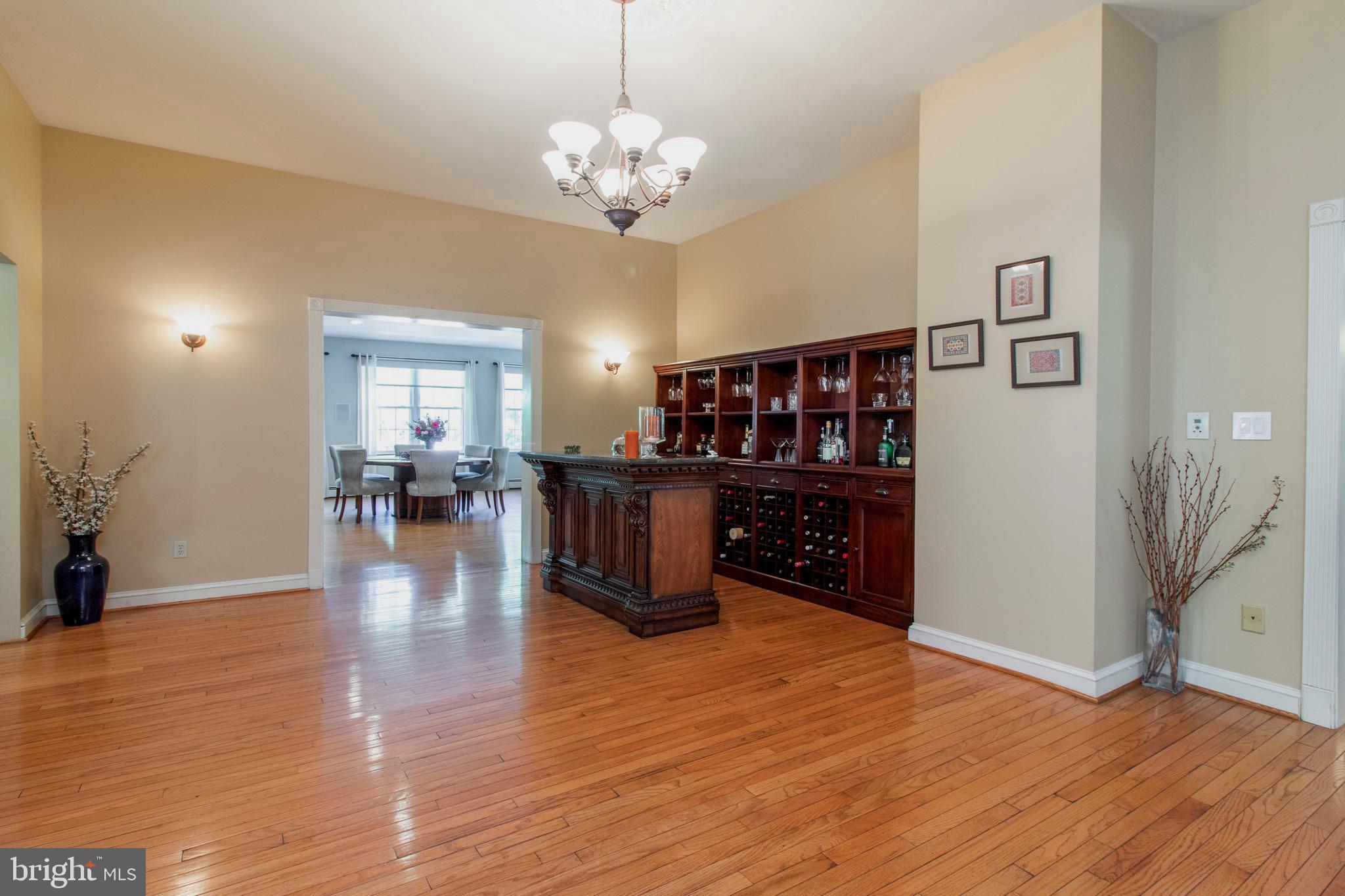 808 Plymouth Road Ambler, PA 19002 - Photo 14 of 88 Bar Area into Kitchen Dining Area