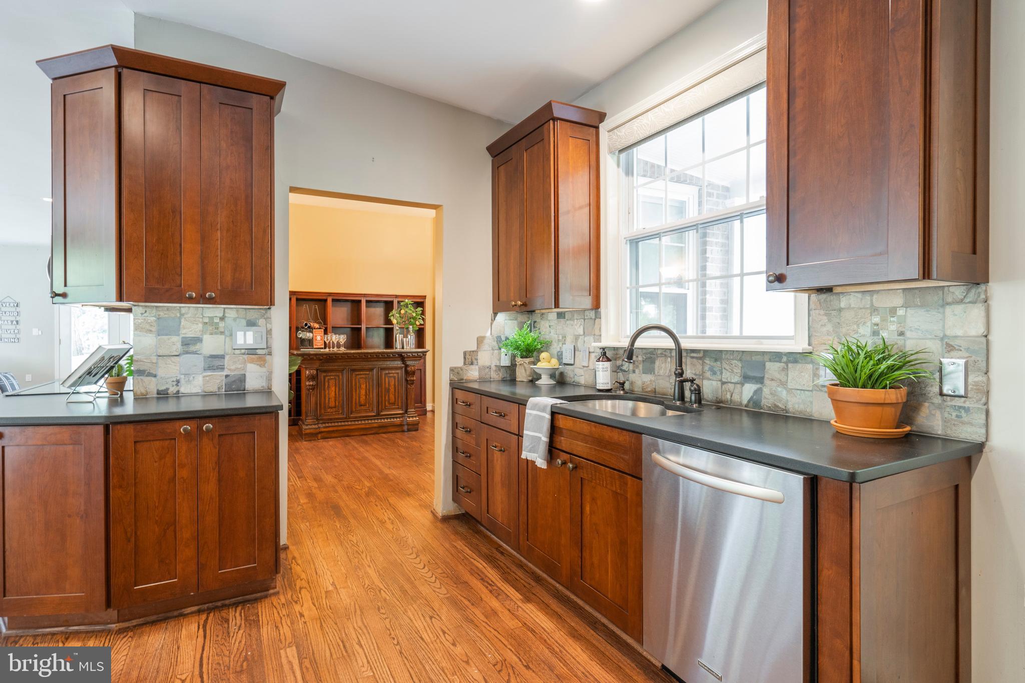 808 Plymouth Road Ambler, PA 19002 - Photo 20 of 88 Additional Kitchen Area with Appliances