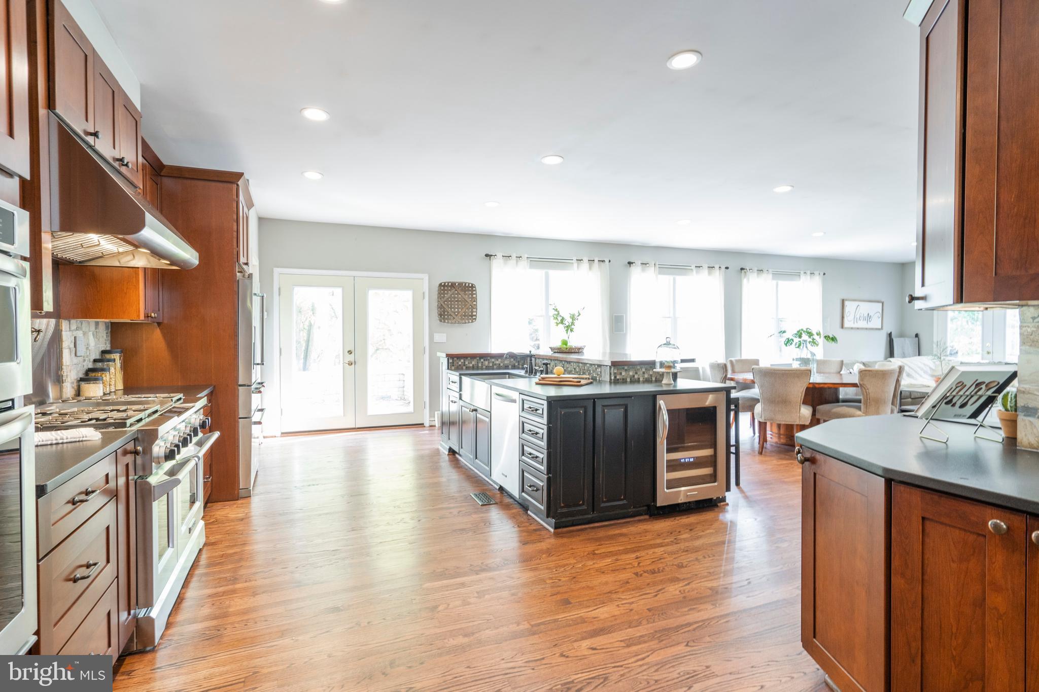 808 Plymouth Road Ambler, PA 19002 - Photo 21 of 88 Kitchen
