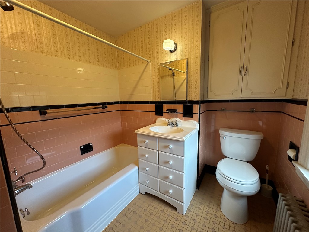 24 Alexander McGregor Road Pawtucket, RI 02861 - Photo 25 of 34 Gallery Image 25