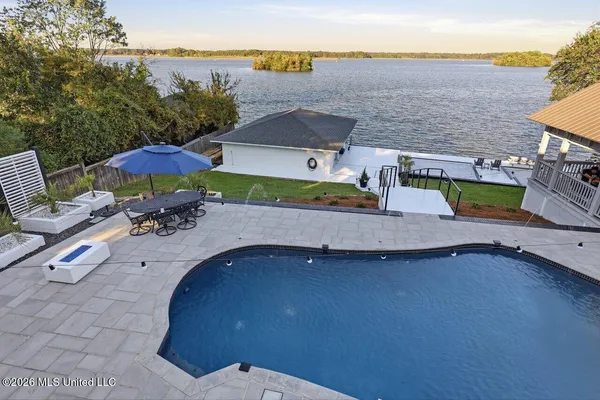 $1,100,000 | 205 Audubon Point Drive, Brandon, MS 39047