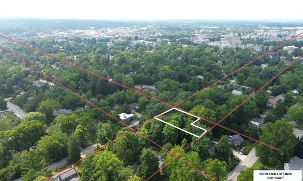 $250,000 | Lot 7 Highland, Bloomington, IN 47401