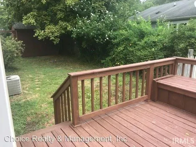 $1,800 | 1615 South Buffstone Court, Bloomington, IN 47401