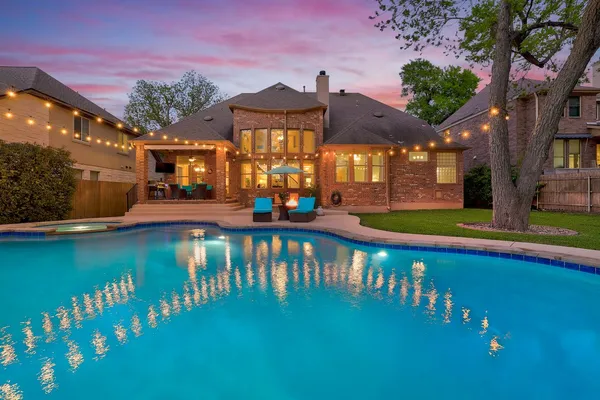 $1,050,000 | 2828 Collingwood Drive, Round Rock, TX 78665