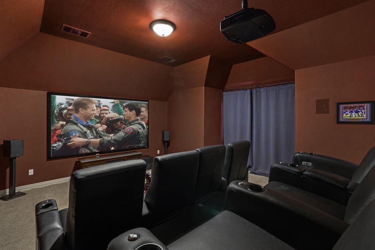 2828 Collingwood Drive Round Rock, TX 78665 - Photo 31 of 38 a room with furniture projector and screen