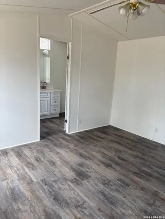 $1,600 | 2172 B Polly Lane, La Vernia, TX 78121