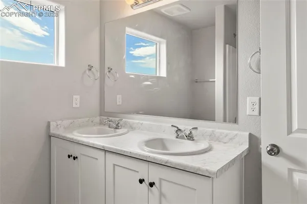 $369,000 | 831 Endeavor Way, Colorado Springs, CO 80915