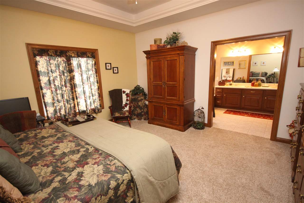 10610 North County Line Road East Spencerville, IN 46788 - Photo 22 of 36