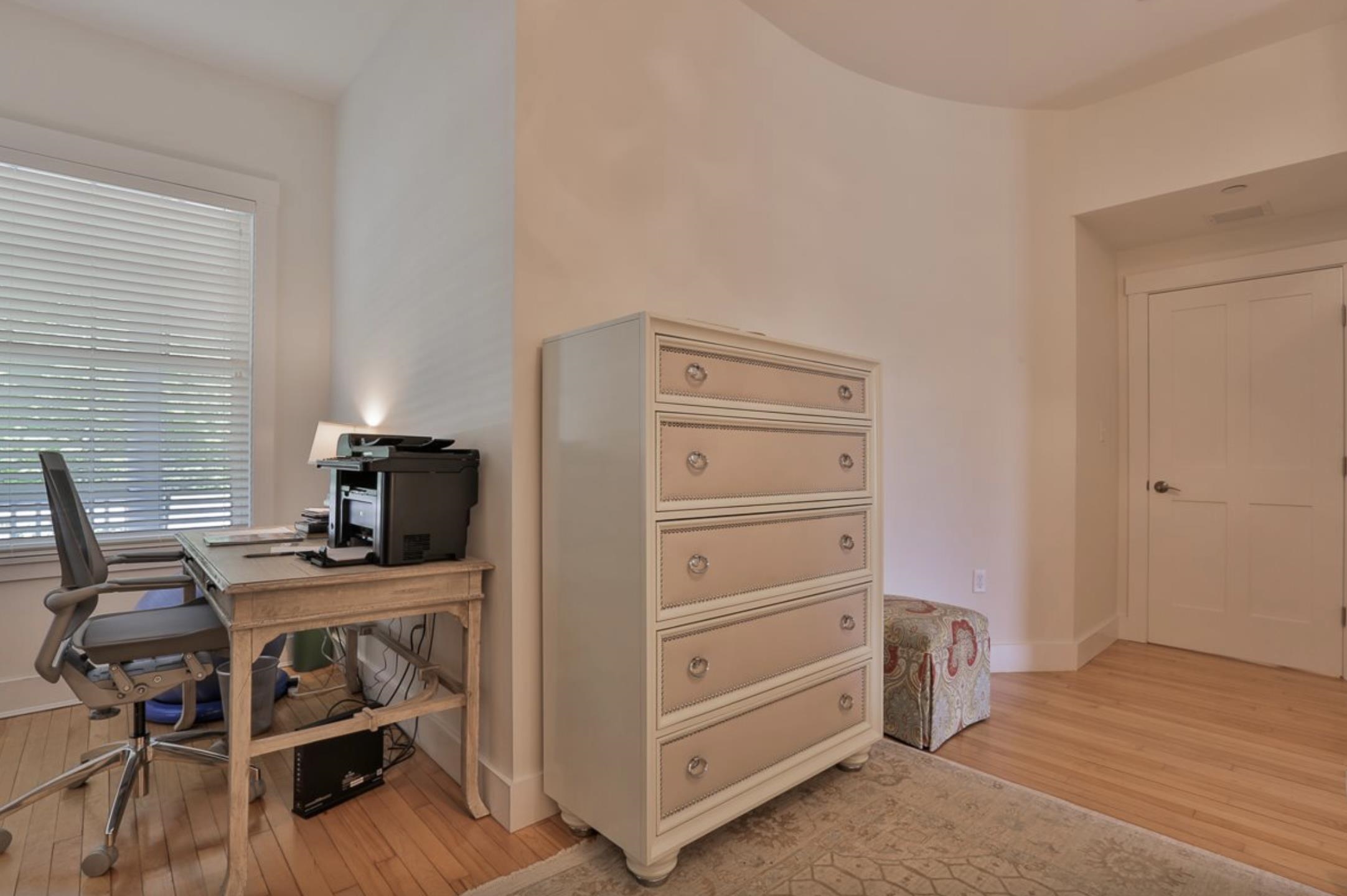 26 North Main Street, Unit 5 Mont Vernon, NH 03057 - Photo 11 of 45