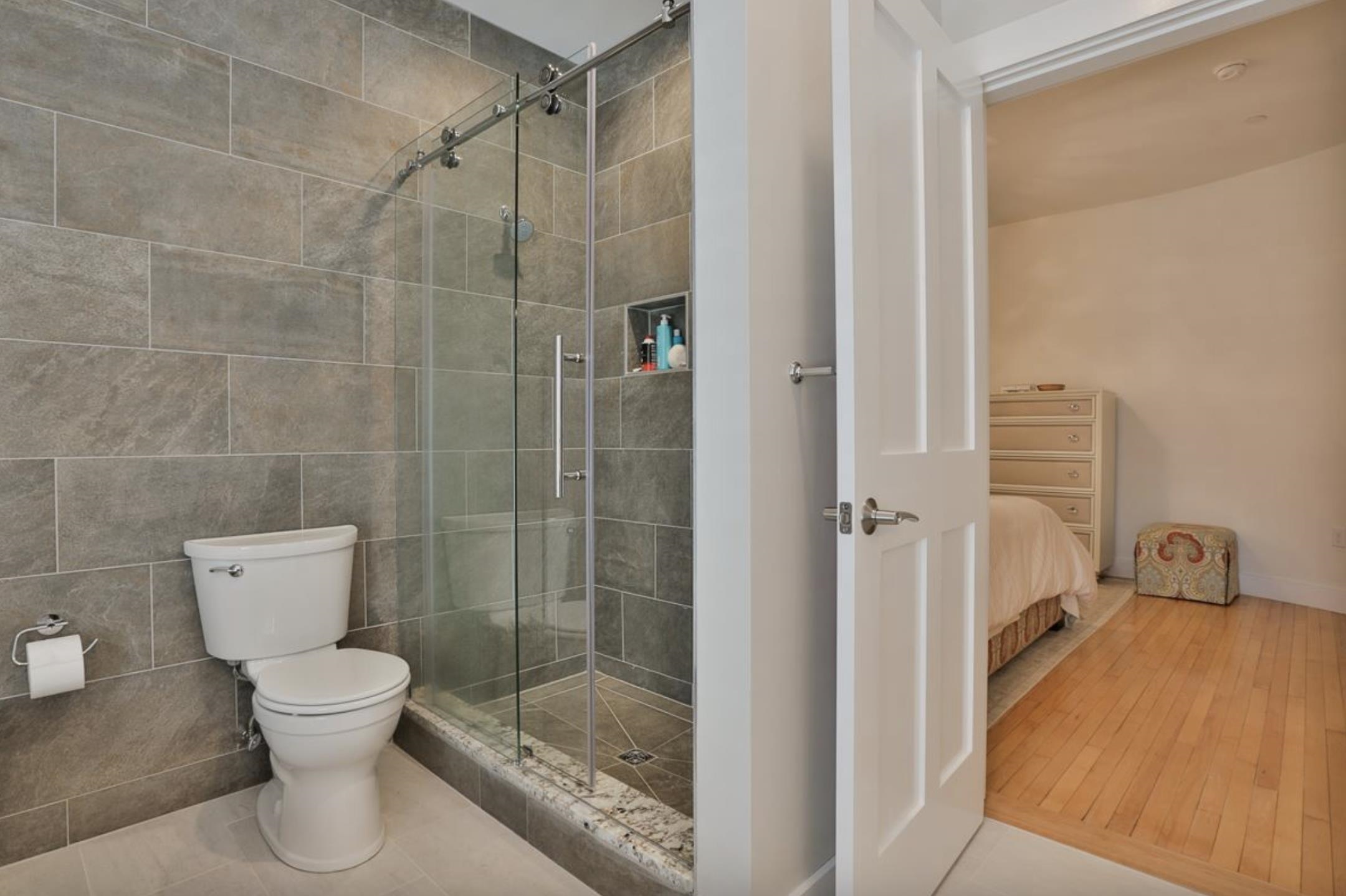 26 North Main Street, Unit 5 Mont Vernon, NH 03057 - Photo 14 of 45