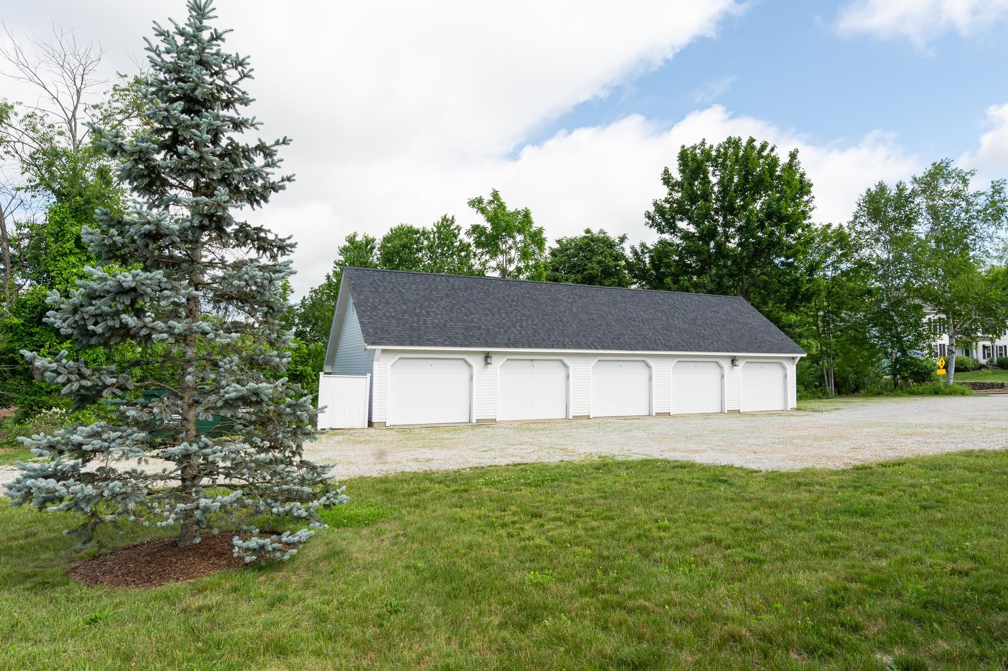 26 North Main Street, Unit 5 Mont Vernon, NH 03057 - Photo 32 of 45