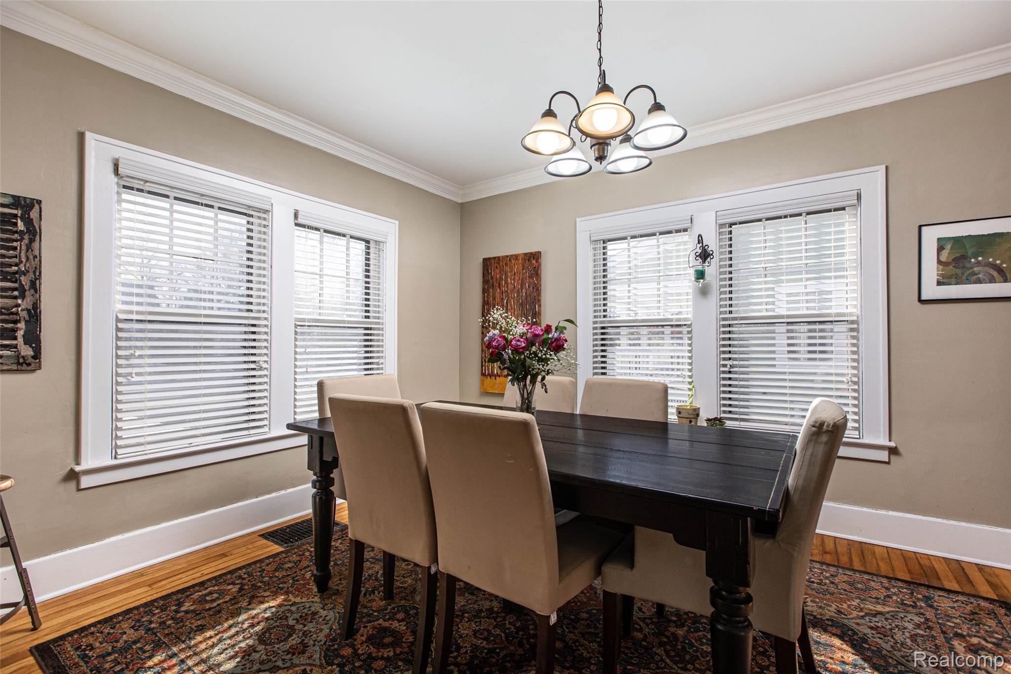 256 South Main Street Romeo, MI 48065 - Photo 8 of 18 08 - Dining Room.jpg