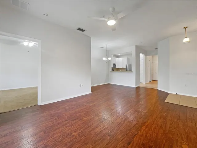 $240,000 | 3473 Parkridge Circle, Unit 17101, Sarasota, FL 34243