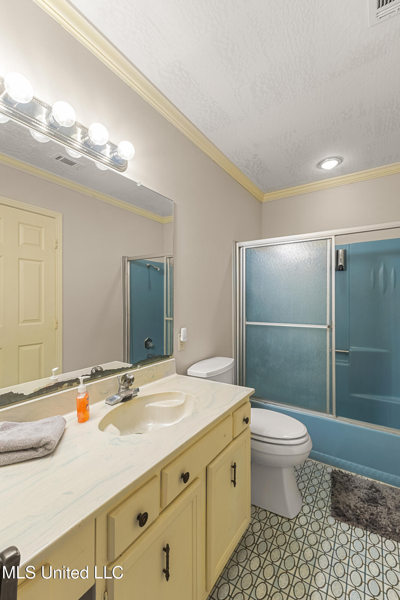 269 West Lake Road Hattiesburg, MS 39402 - Photo 45 of 111 269_W_Lake_Rd-44