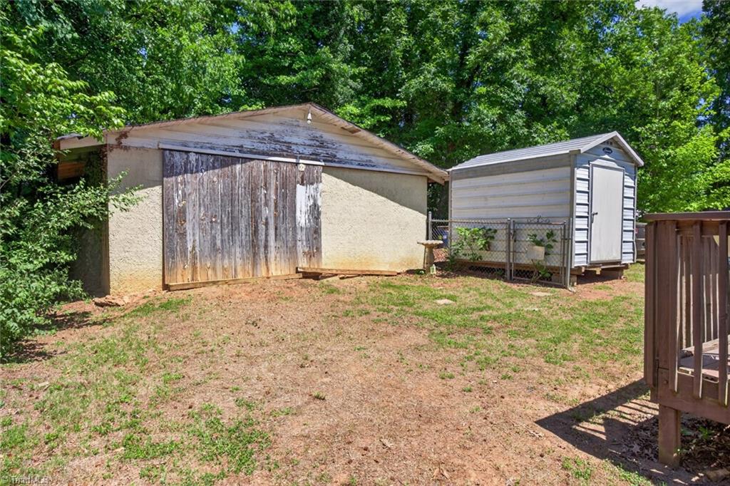 121 Manor Drive High Point, NC 27260 - Photo 23 of 23