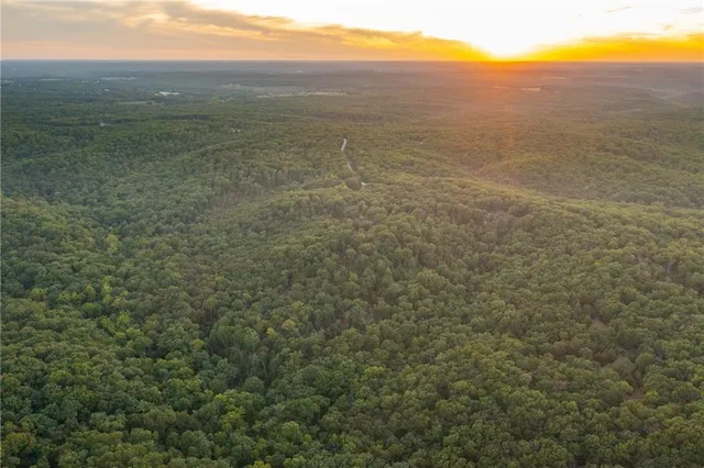 $319,000 | 0 Partridge Drive, Climax Springs, MO 65324