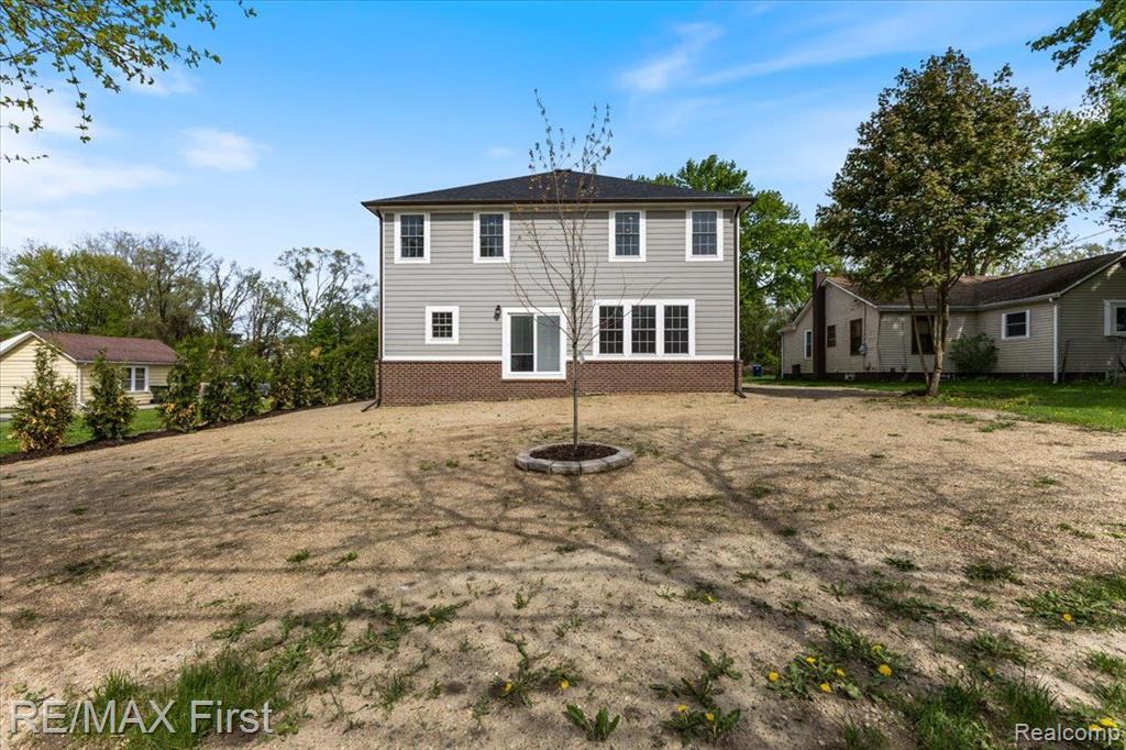 3408 Eastern Avenue Rochester Hills, MI 48307 - Photo 4 of 50