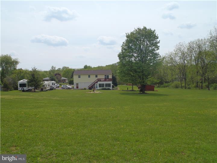 1419 Spring Valley Road East Greenville, PA 18041 - Photo 9 of 25 Exterior Back