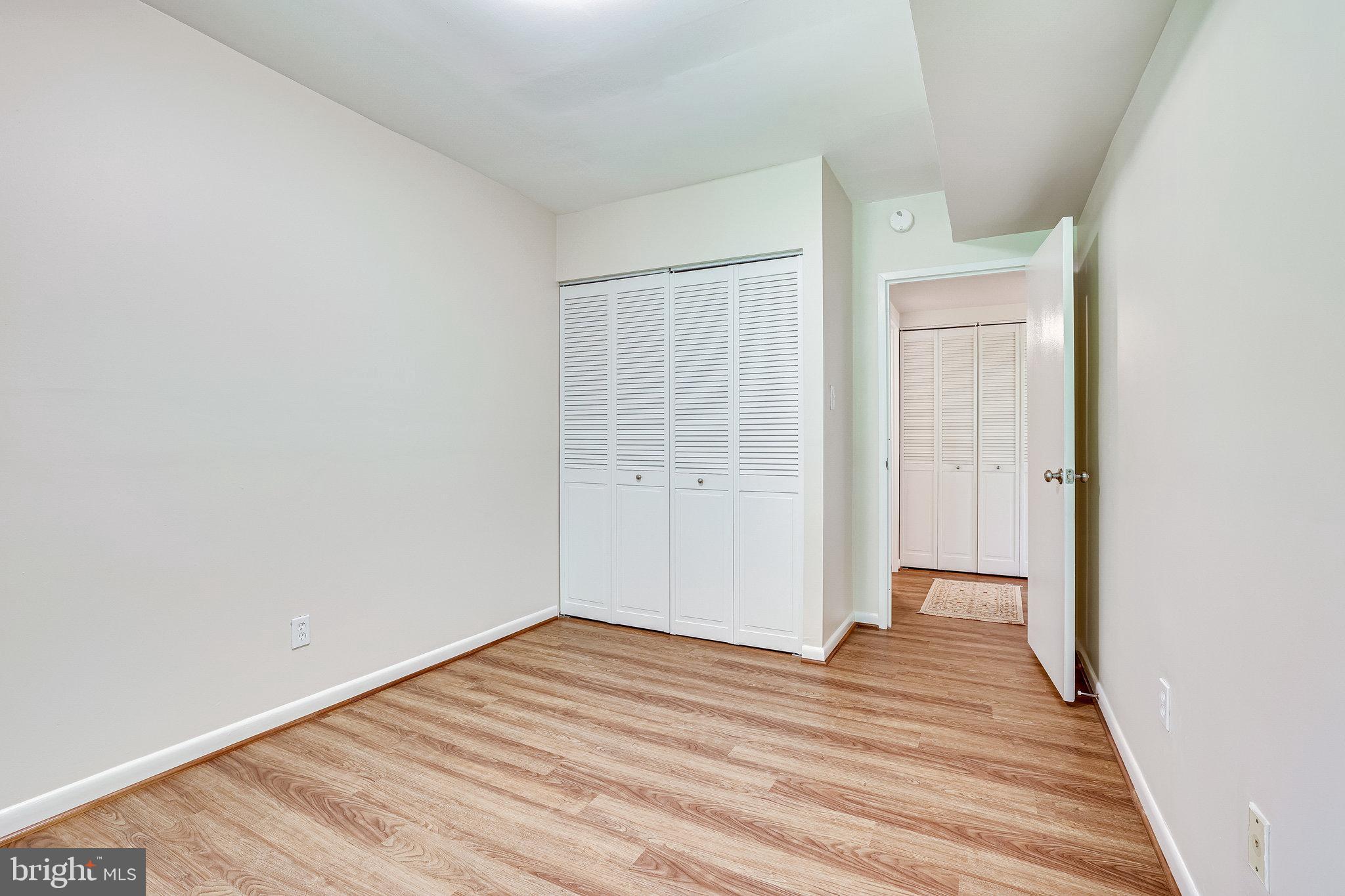 11621 Stoneview Square, Unit 22C Reston, VA 20191 - Photo 27 of 37 Bedroom #2