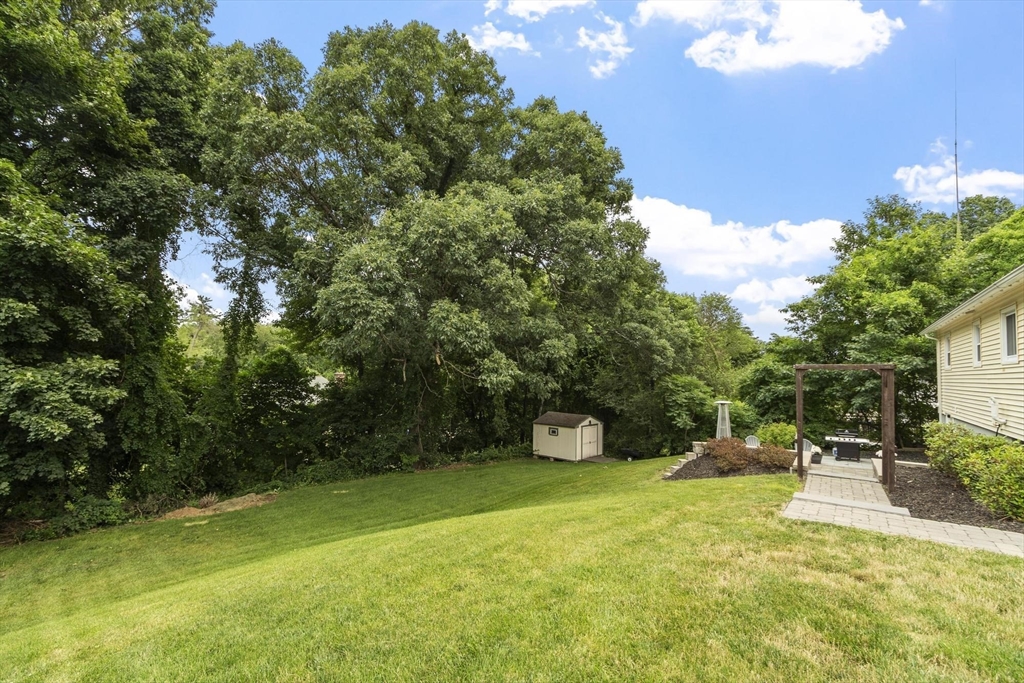 48 Anthony Road Leominster, MA 01453 - Photo 16 of 26 Gallery Image 16