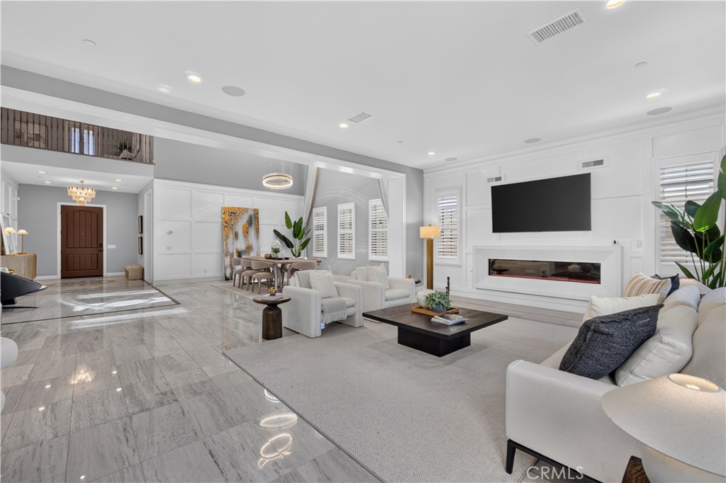 61 Buttonquail Irvine, CA 92618 - Photo 11 of 69