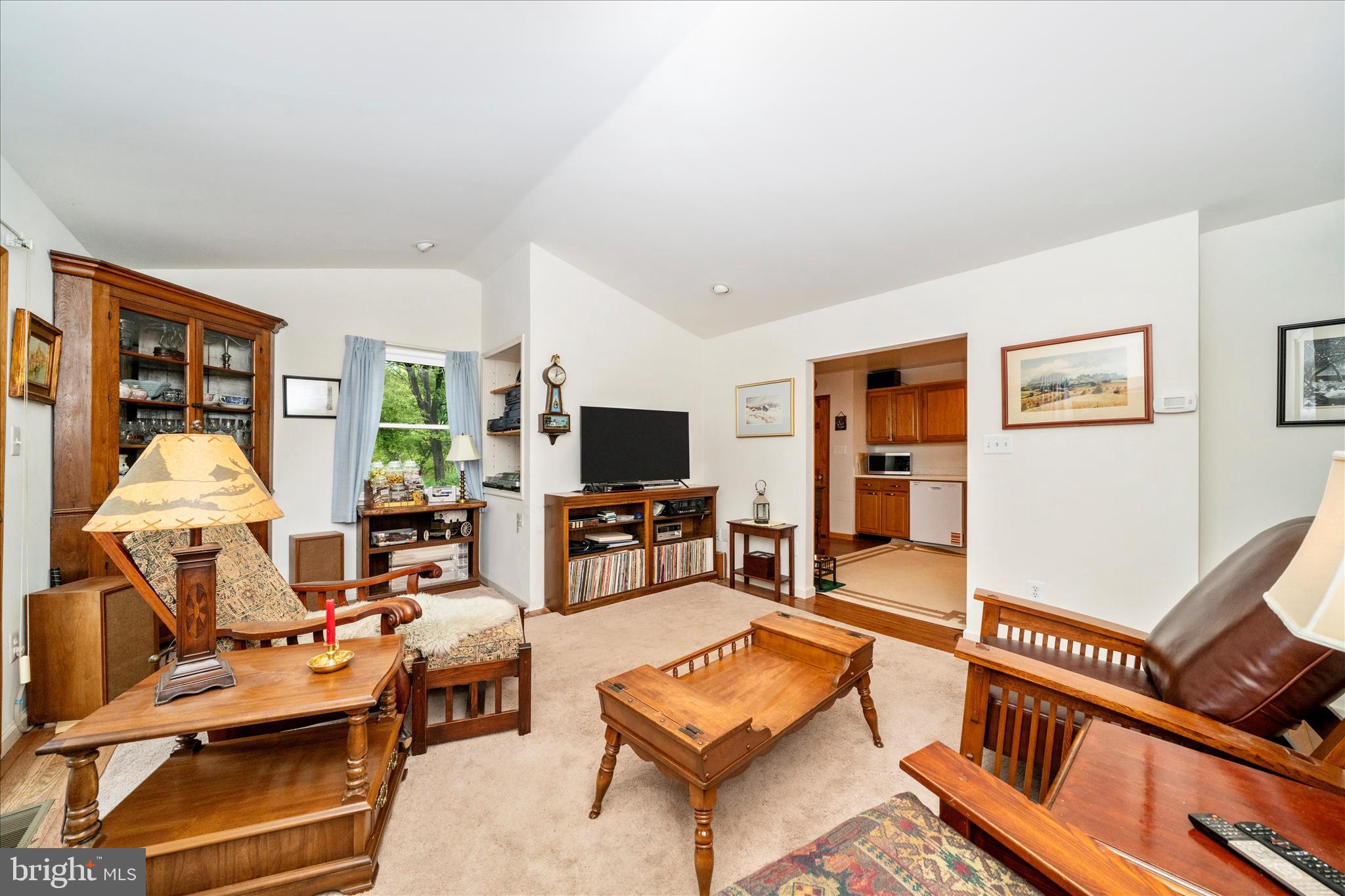 20807 Townsend Road Rohrersville, MD 21779 - Photo 16 of 63 Family Room