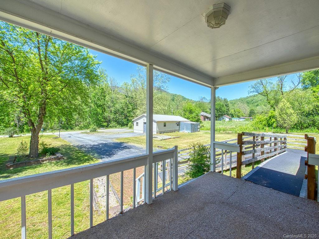 261 & 273 Allman Road Sylva, NC 28779 - Photo 5 of 38 Gallery Image 5