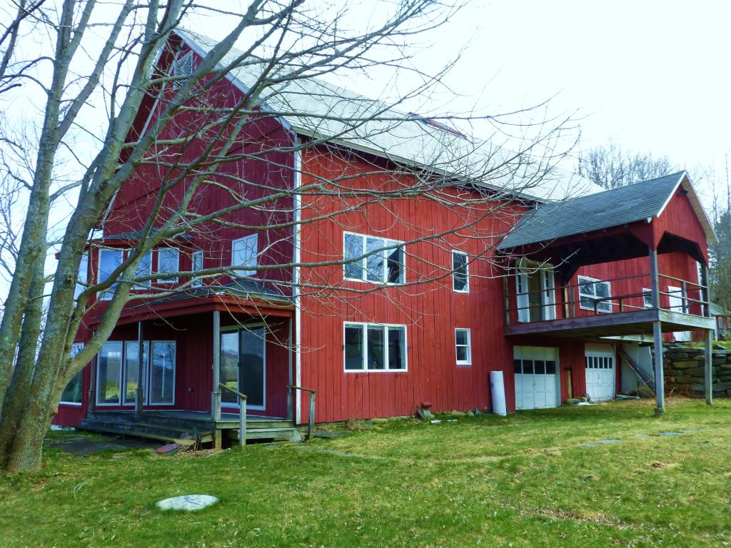 417 Town Hill Road Whitingham, VT 05361 - Photo 1 of 34